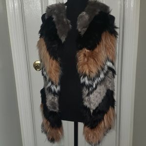Bar iii faux fur vest sz XS